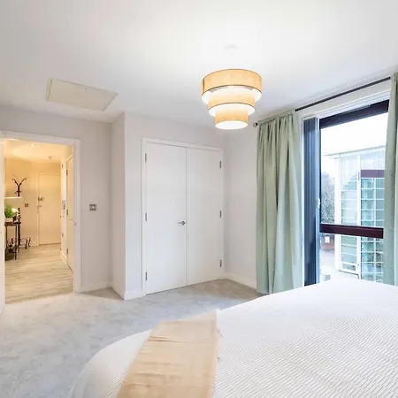 The Cumberland Sleeps 5 شقة *