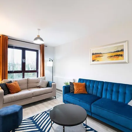 The Cumberland Sleeps 5 شقة بريستول