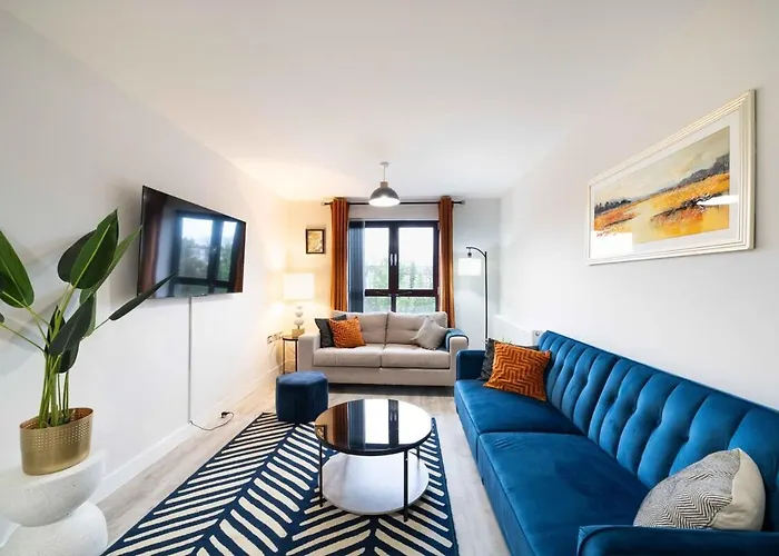 The Cumberland Sleeps 5 Apartamento Bristol