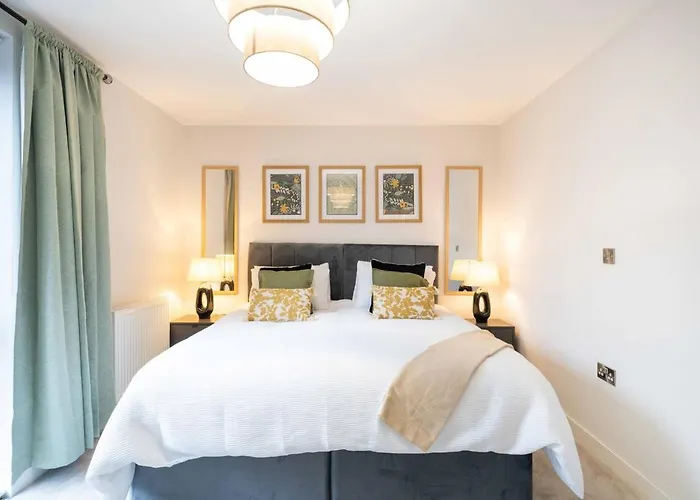 Apartment The Cumberland Sleeps 5 *